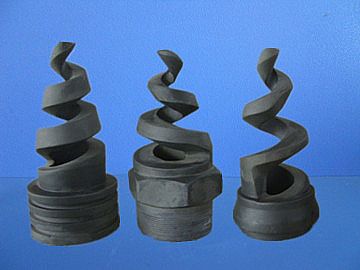 三只不同外形的碳化硅材质空心螺旋喷嘴